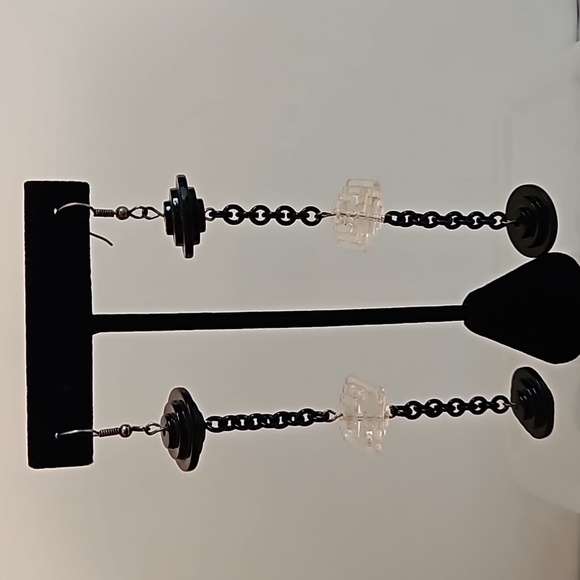 ART DECO STYLE Long Black & Clear Acrylic Pierced Earrings - Picture 1 of 5